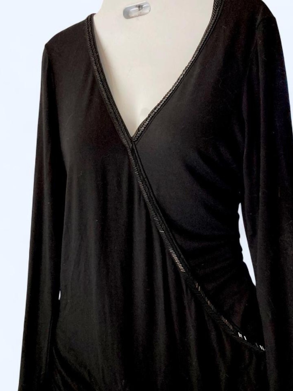 Anthropologie Rose & Olive black long sleeve top w  V-neckline & sequin detail M